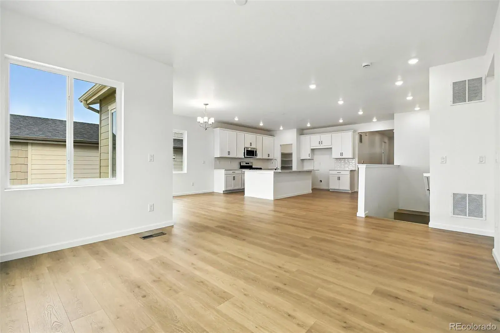 10072025152712 1600 9