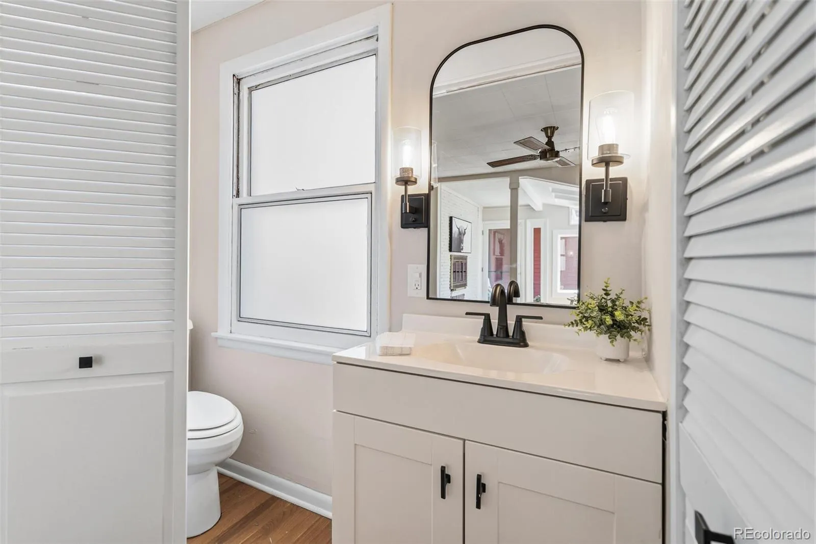 04152026231106 1600 16