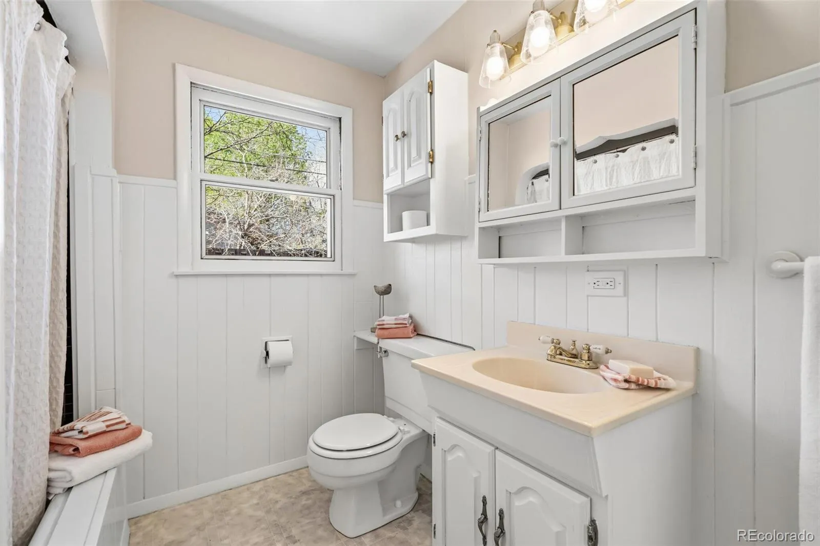 04152026231106 1600 21