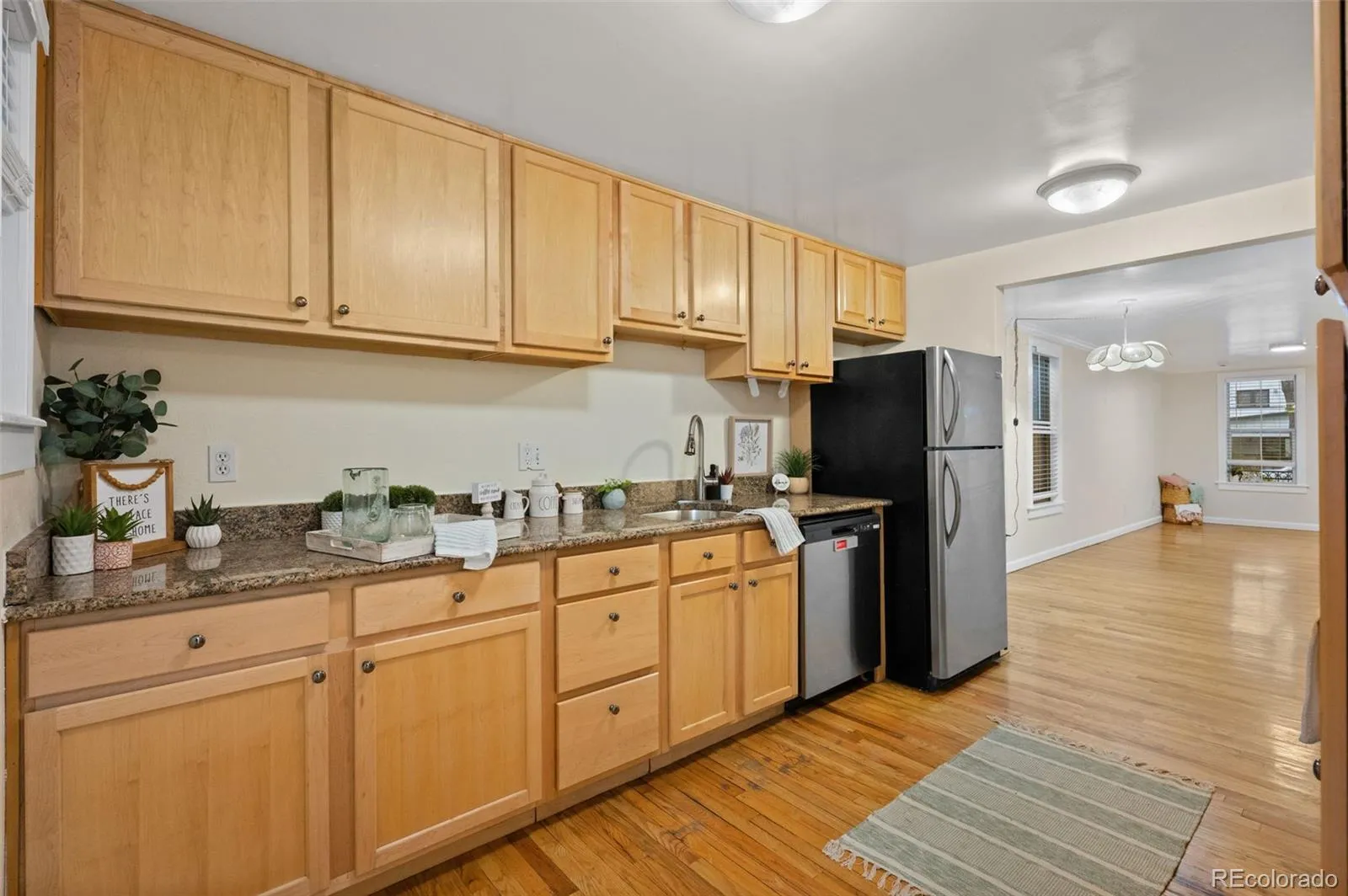 04092026152221 1600 12