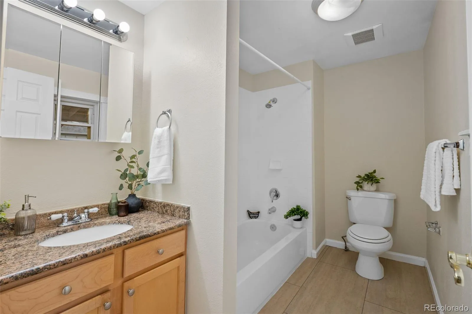 04092026152221 1600 20