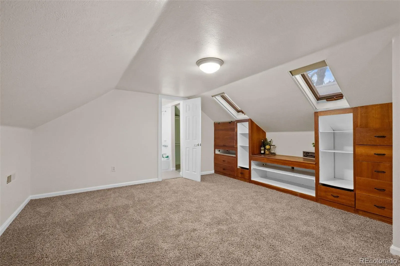 04092026152221 1600 23