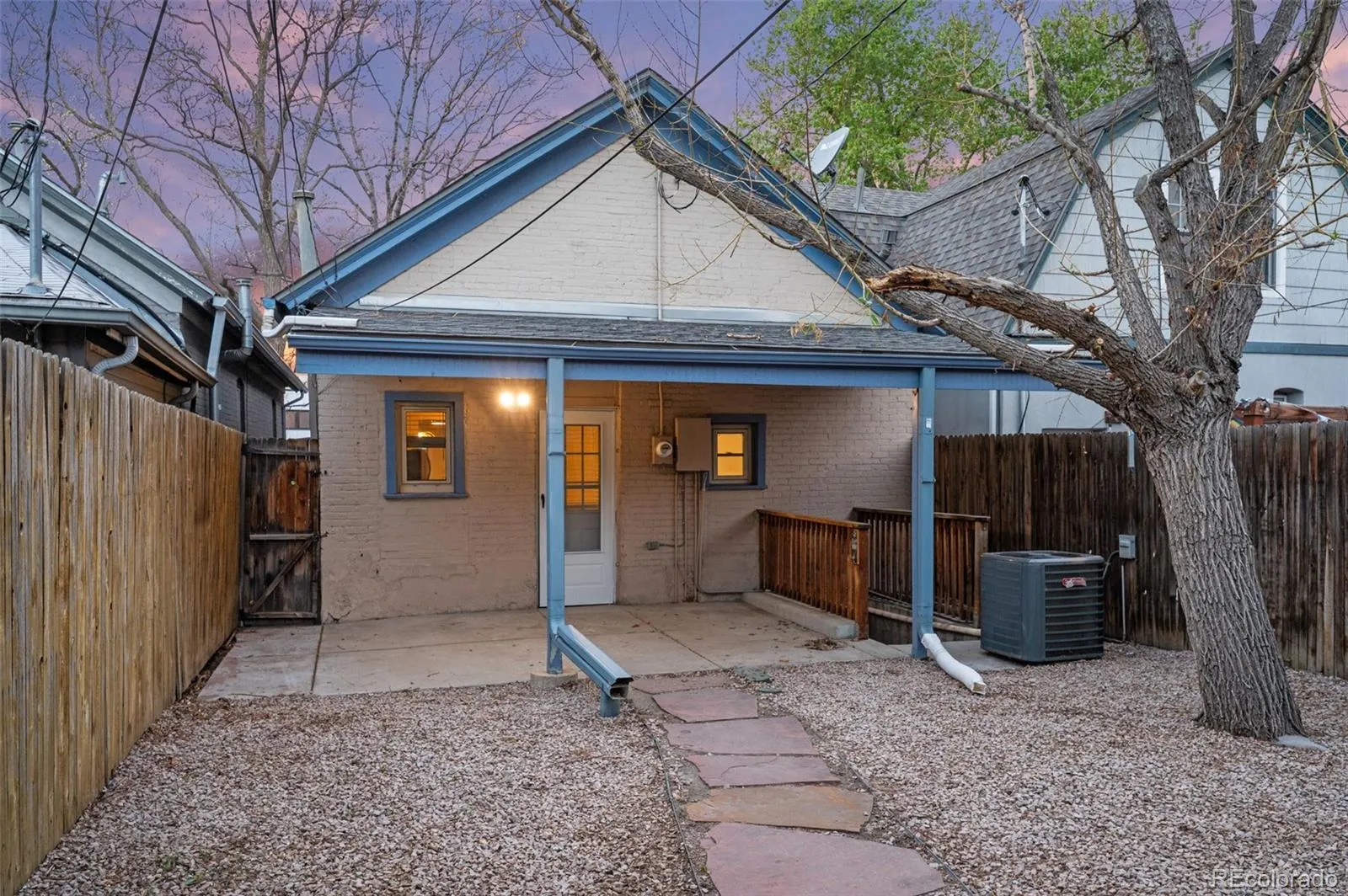 04092026152221 1600 35