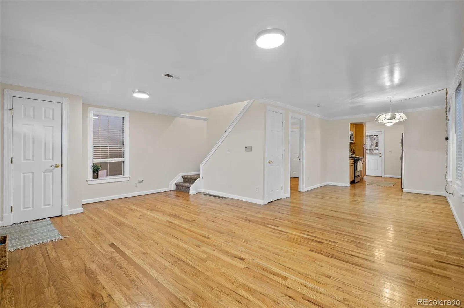 04092026152221 1600 5