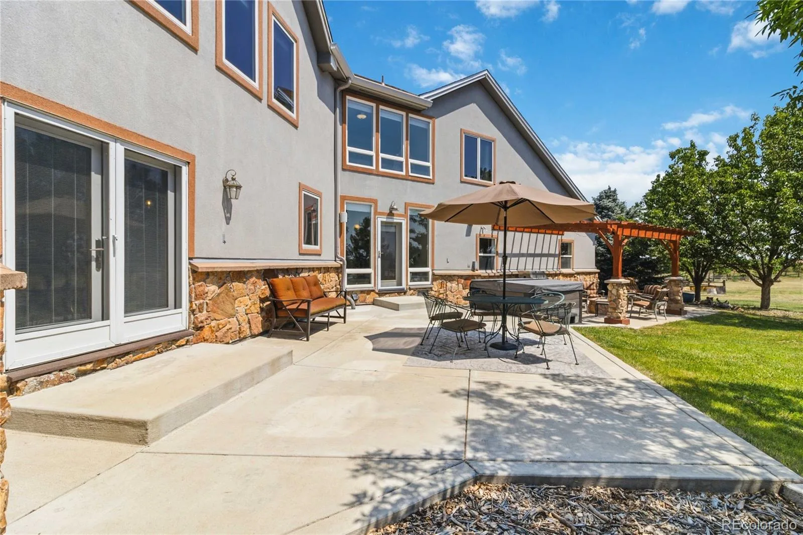 8124 S Ireland Way Aurora CO 80016 MLS #REC6755358 07032026164140 1600 38