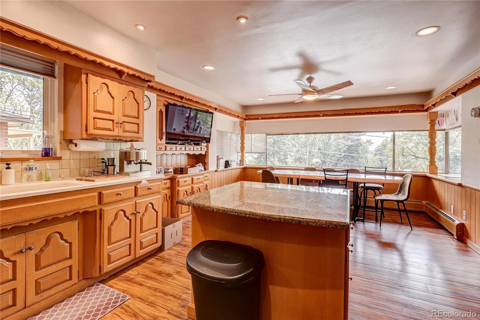 10950 W 71st Place Arvada CO 80004 MLS #REC6760154 06102026213244 1600 6