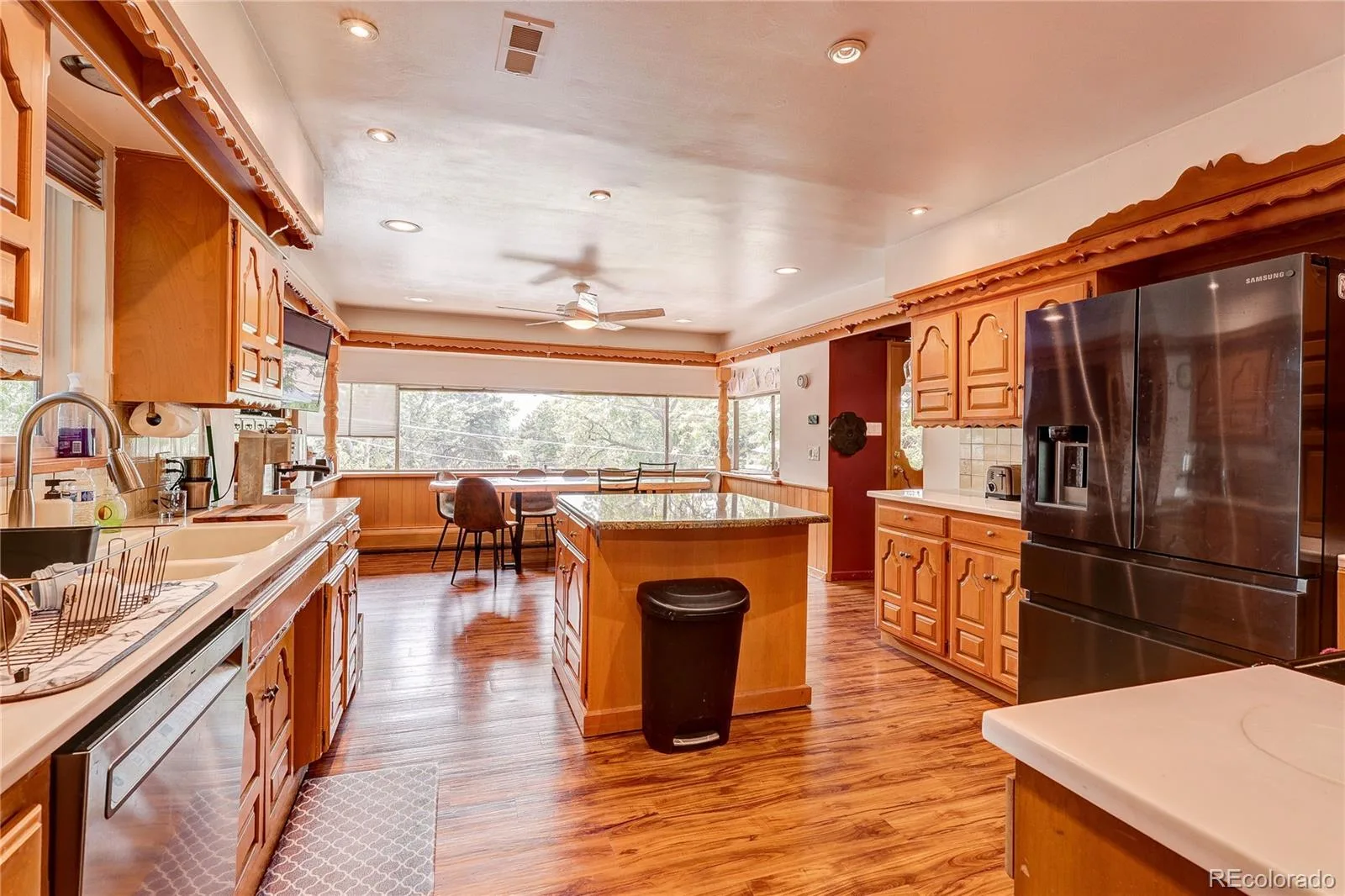 10950 W 71st Place Arvada CO 80004 MLS #REC6760154 06102026213244 1600 8