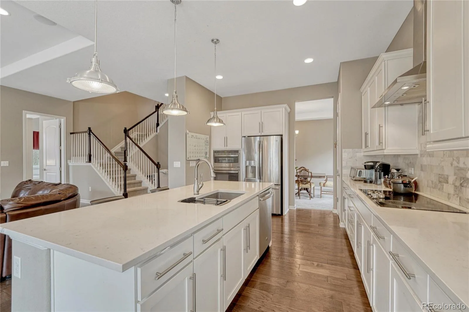 681 E Dry Creek Circle Littleton CO 80122 MLS #REC6760763 06032026004333 1600 10