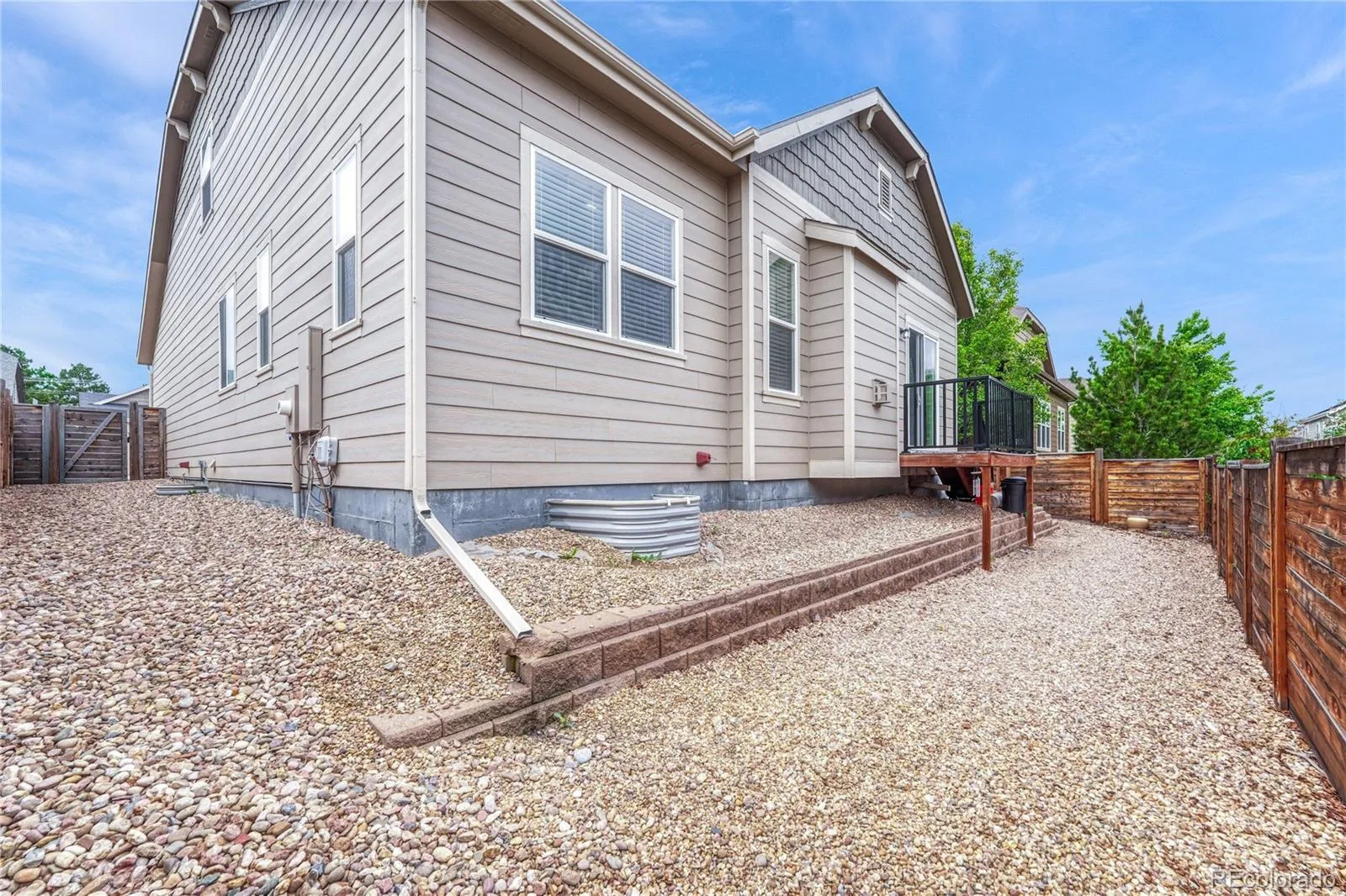 681 E Dry Creek Circle Littleton CO 80122 MLS #REC6760763 06032026004333 1600 38