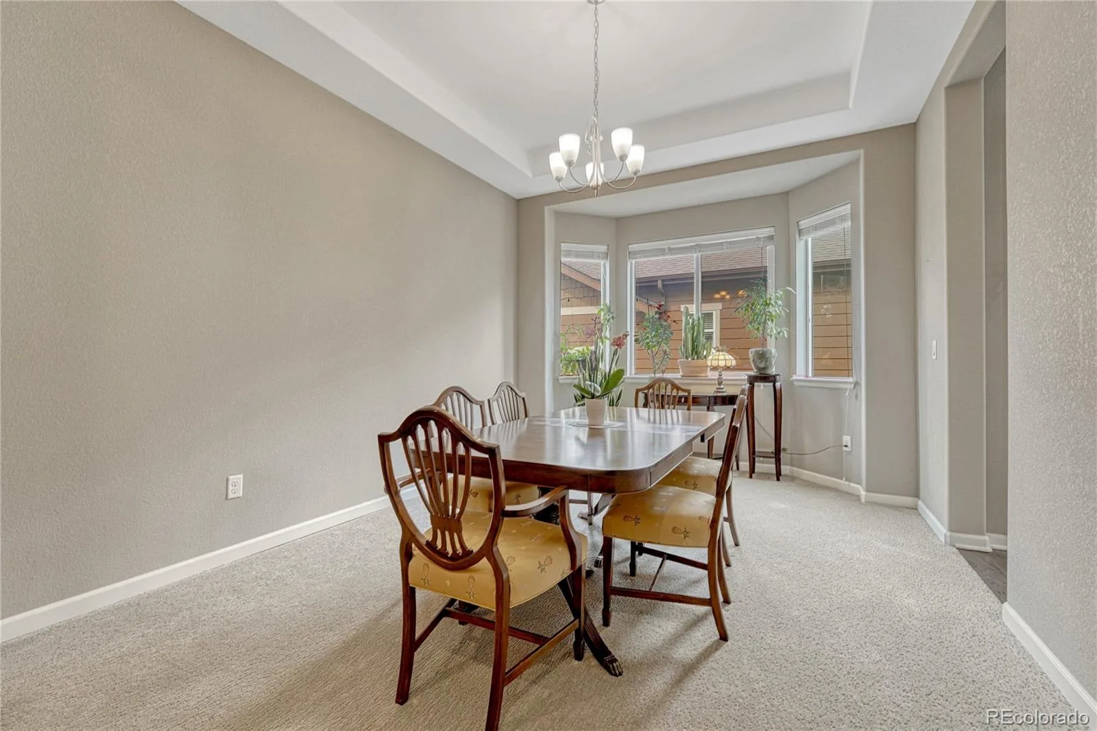 681 E Dry Creek Circle Littleton CO 80122 MLS #REC6760763 06032026004333 1600 8