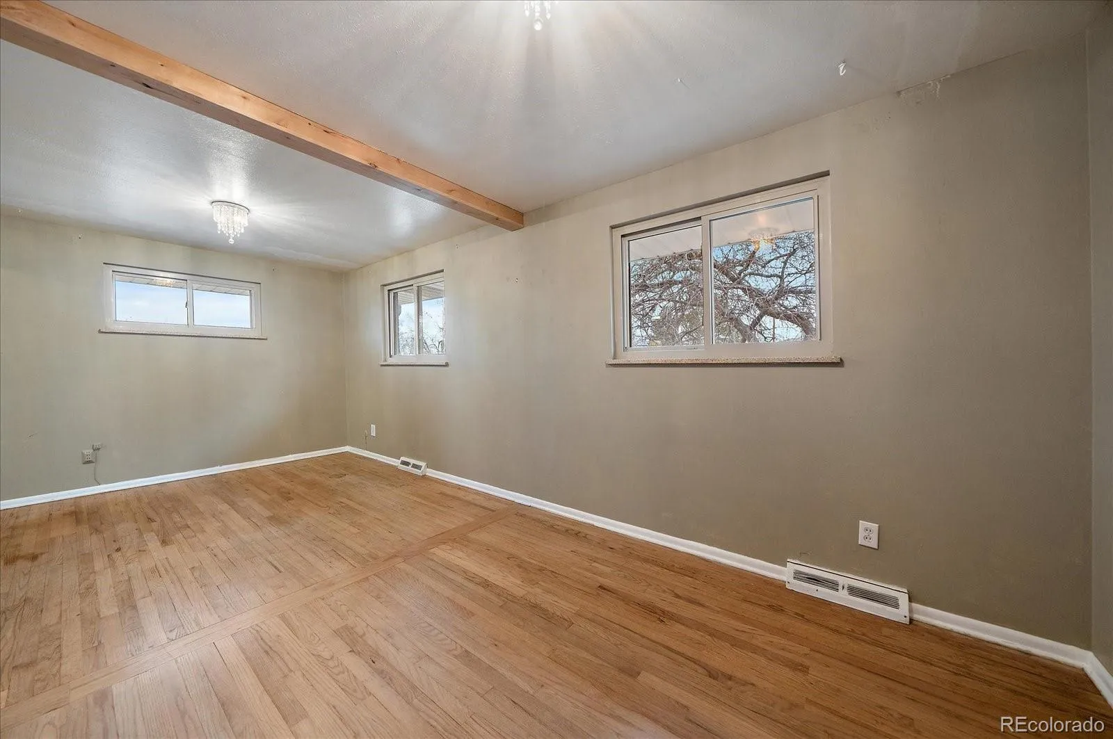 04202026033639 1600 12