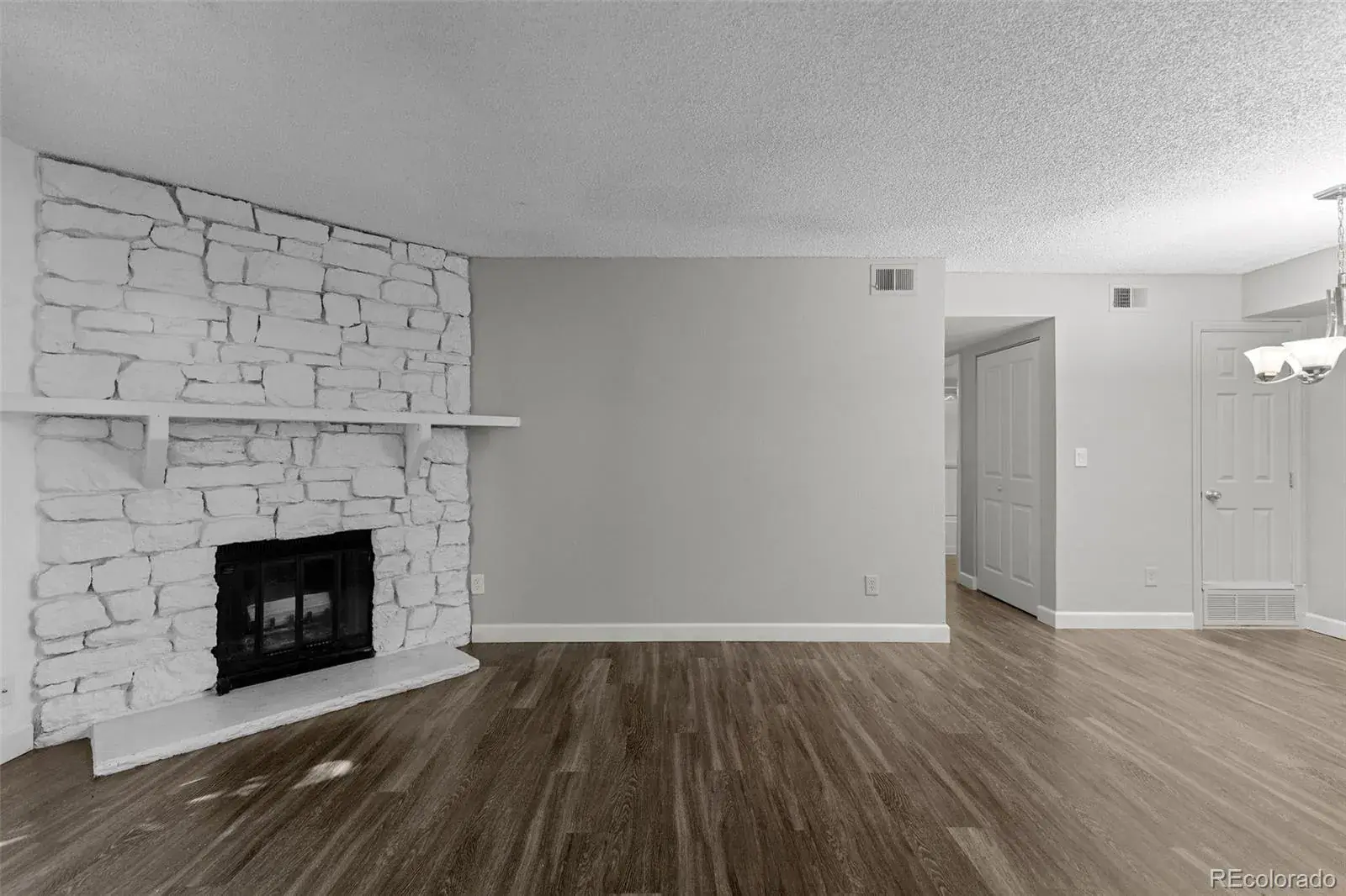 13290 E Jewell Avenue #103 Aurora CO 80012 MLS #REC6761305 01222026020310 1600 3