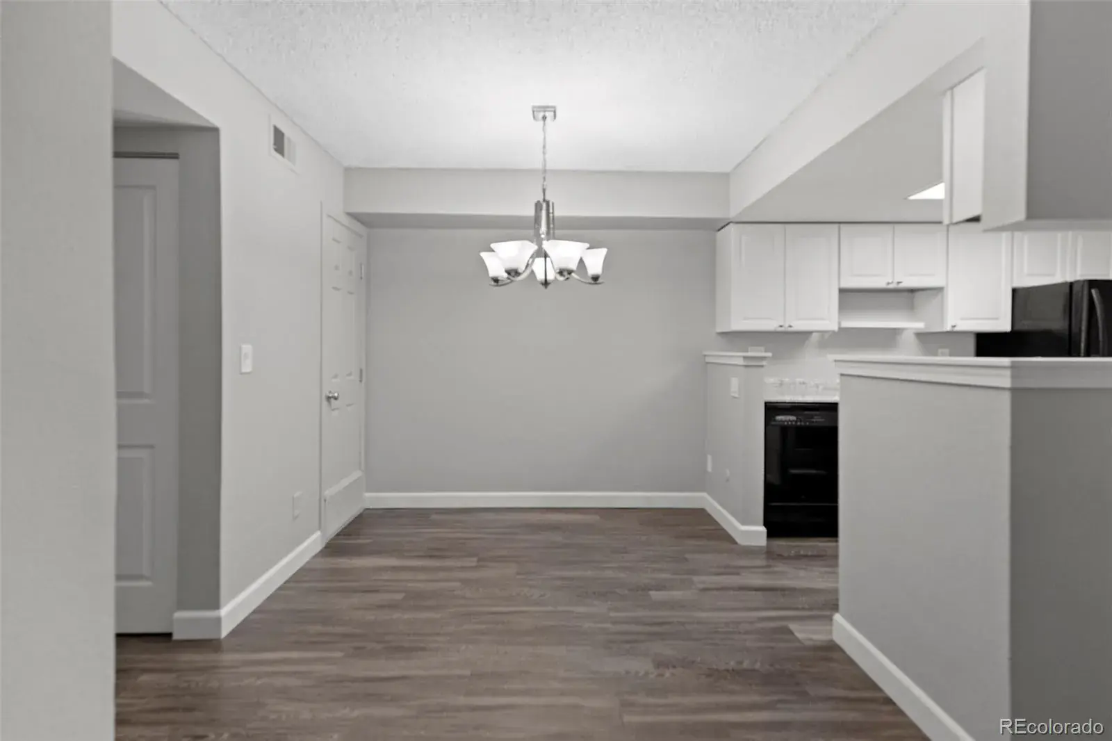 13290 E Jewell Avenue #103 Aurora CO 80012 MLS #REC6761305 01222026020310 1600 7
