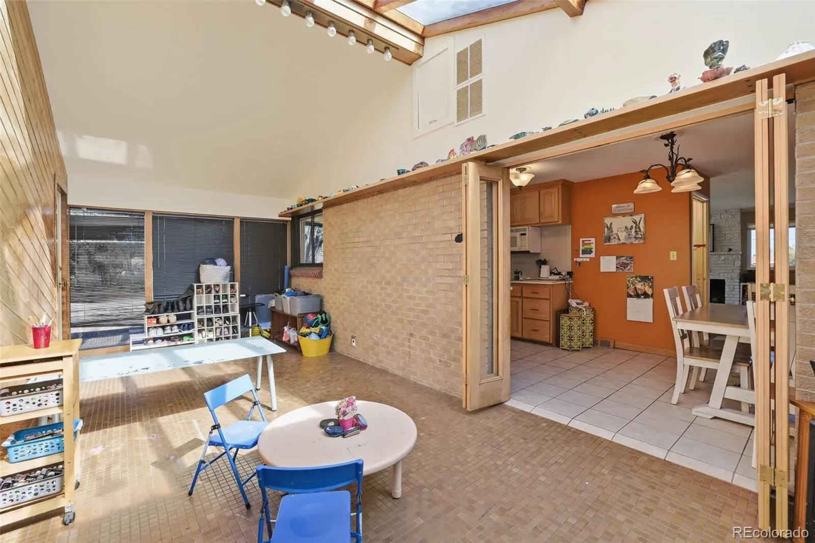 03052026185756 1600 30