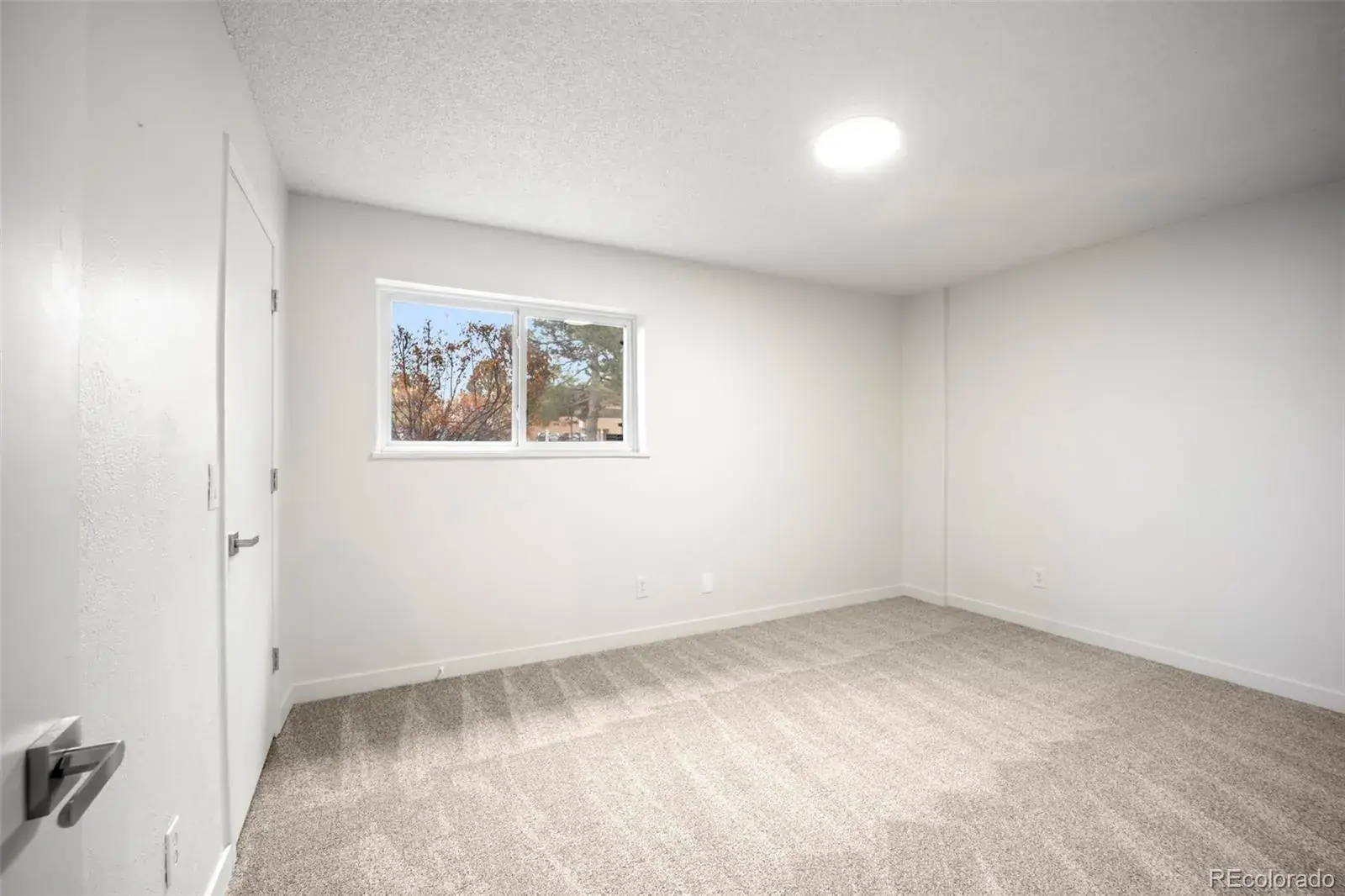 11222025014349 1600 15