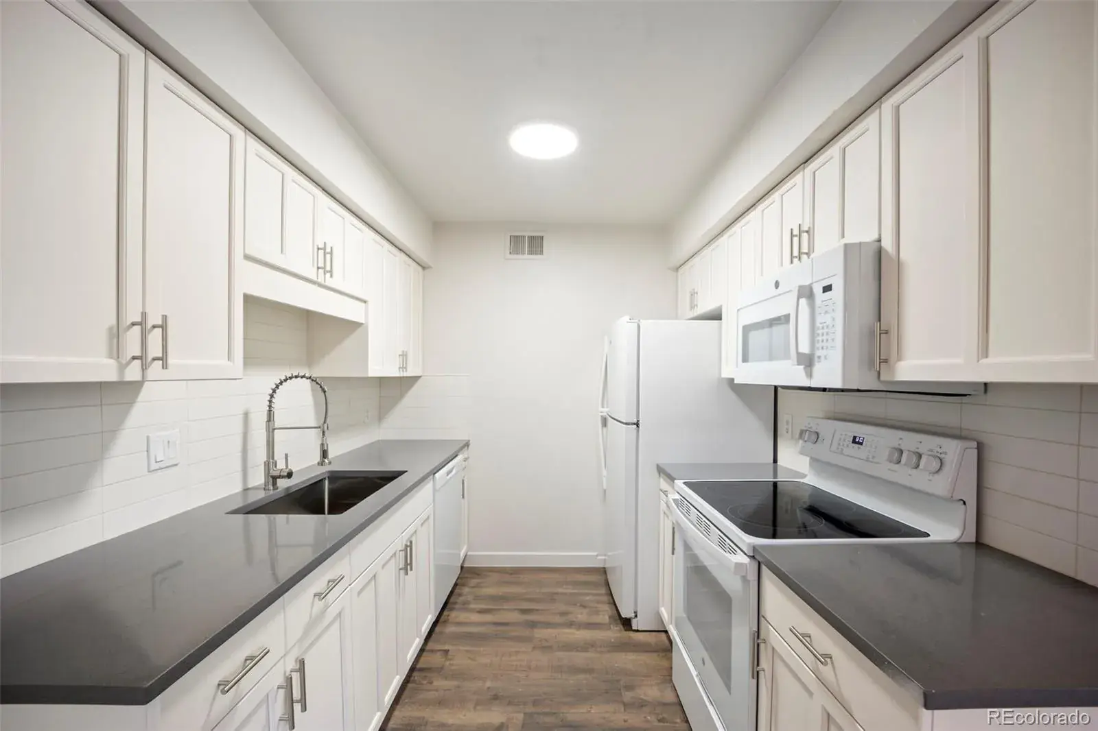 11222025014349 1600 2