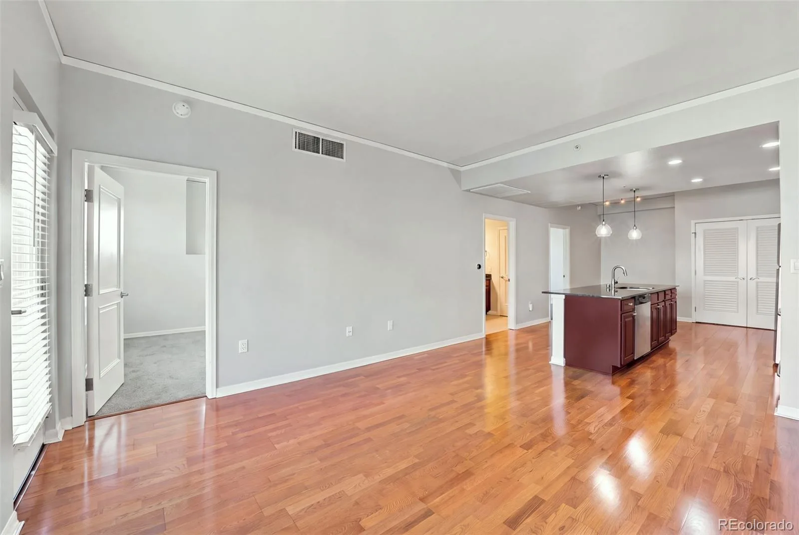 1975 N Grant Street #308 Denver CO 80203 | MLS #REC6762286 09252026044256 1600 6