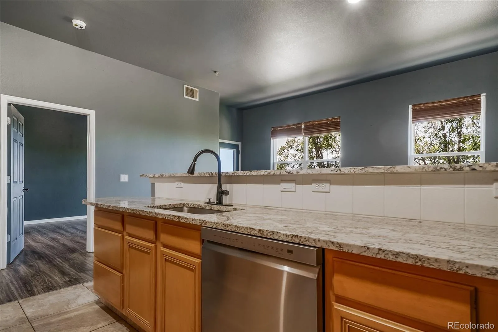 15475 Andrews Drive #305 Denver CO 80239 | MLS #REC6762291 06122026201727 1600 16