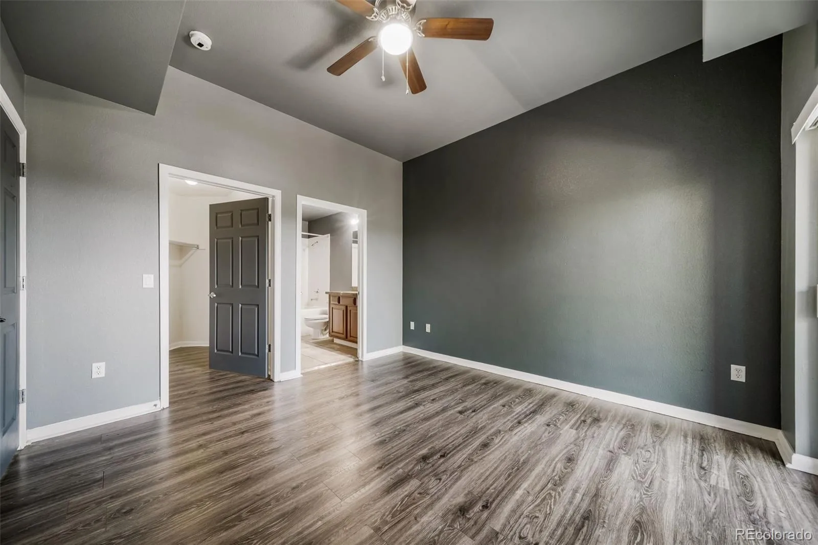 15475 Andrews Drive #305 Denver CO 80239 | MLS #REC6762291 06122026201727 1600 20