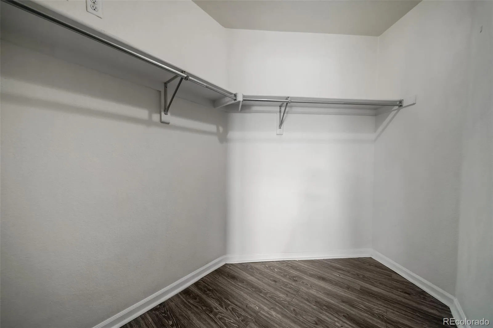 15475 Andrews Drive #305 Denver CO 80239 | MLS #REC6762291 06122026201727 1600 22