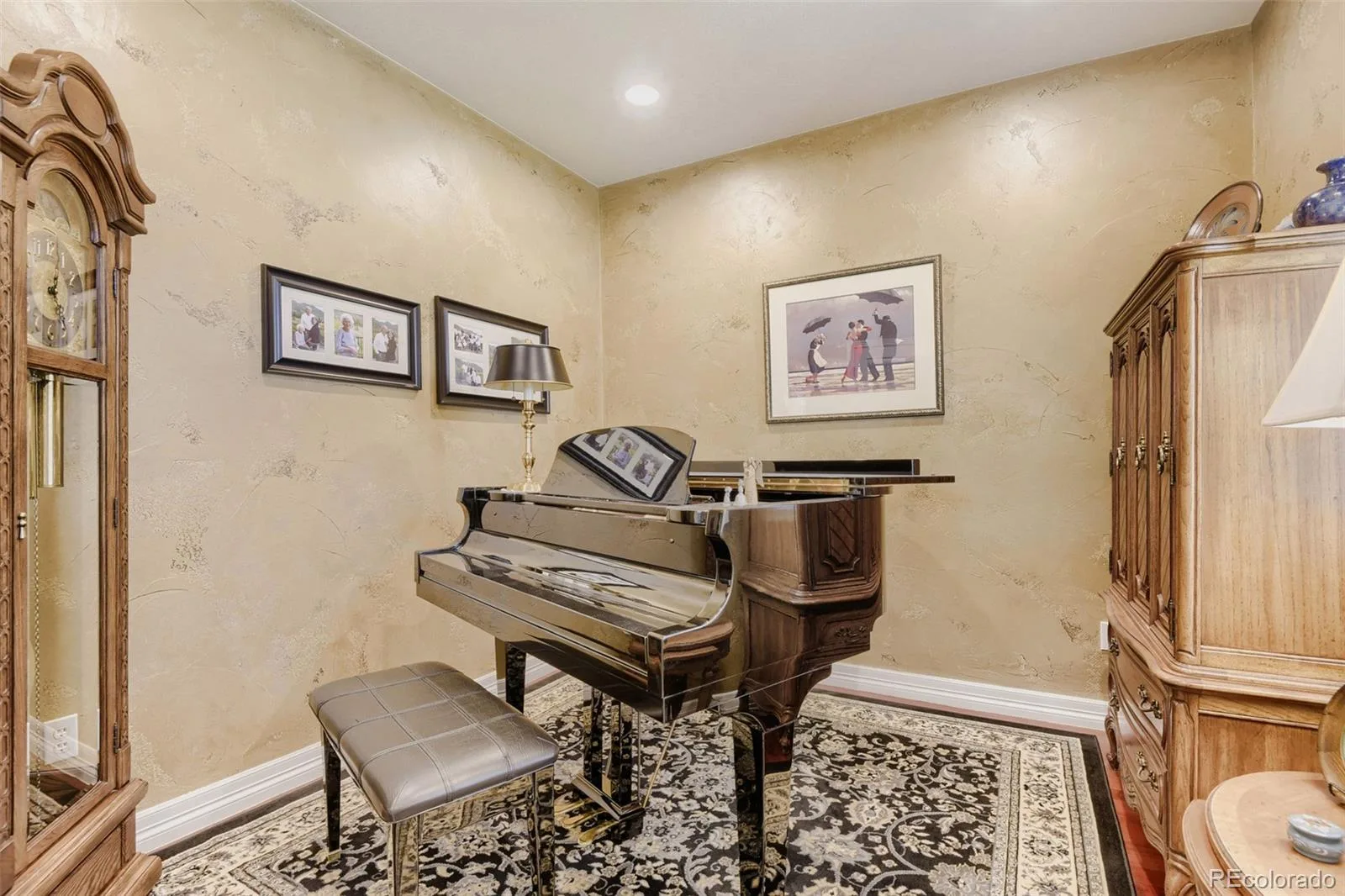 10122 Bluffmont Lane Lone Tree CO 80124 | MLS #REC6763198 07092026011541 1600 20