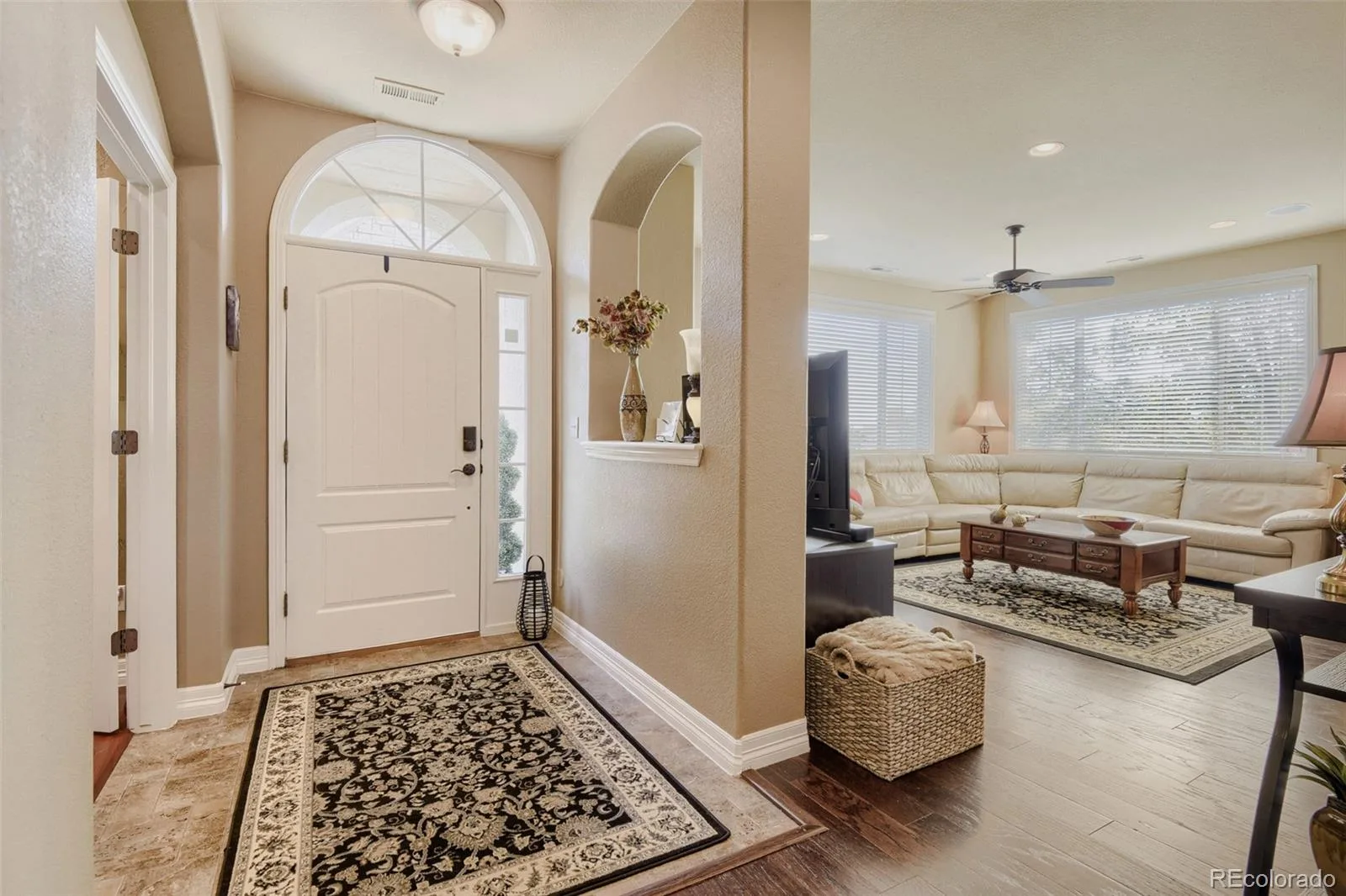 10122 Bluffmont Lane Lone Tree CO 80124 | MLS #REC6763198 07092026011541 1600 5