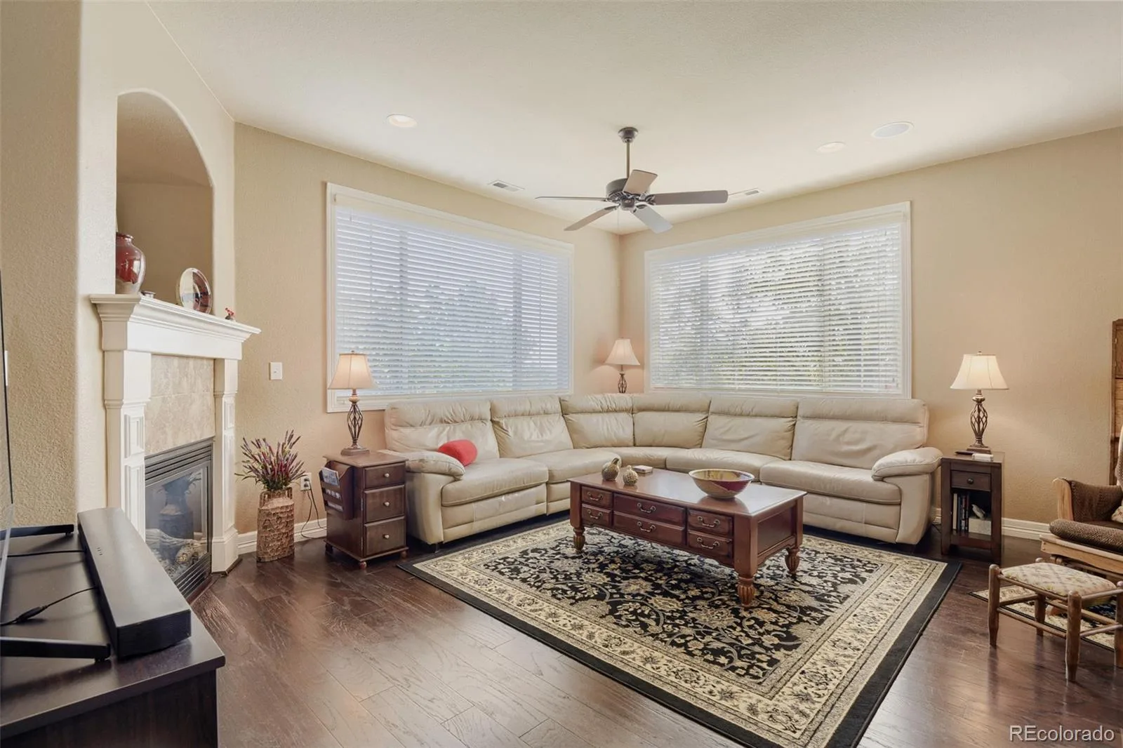 10122 Bluffmont Lane Lone Tree CO 80124 | MLS #REC6763198 07092026011541 1600 6