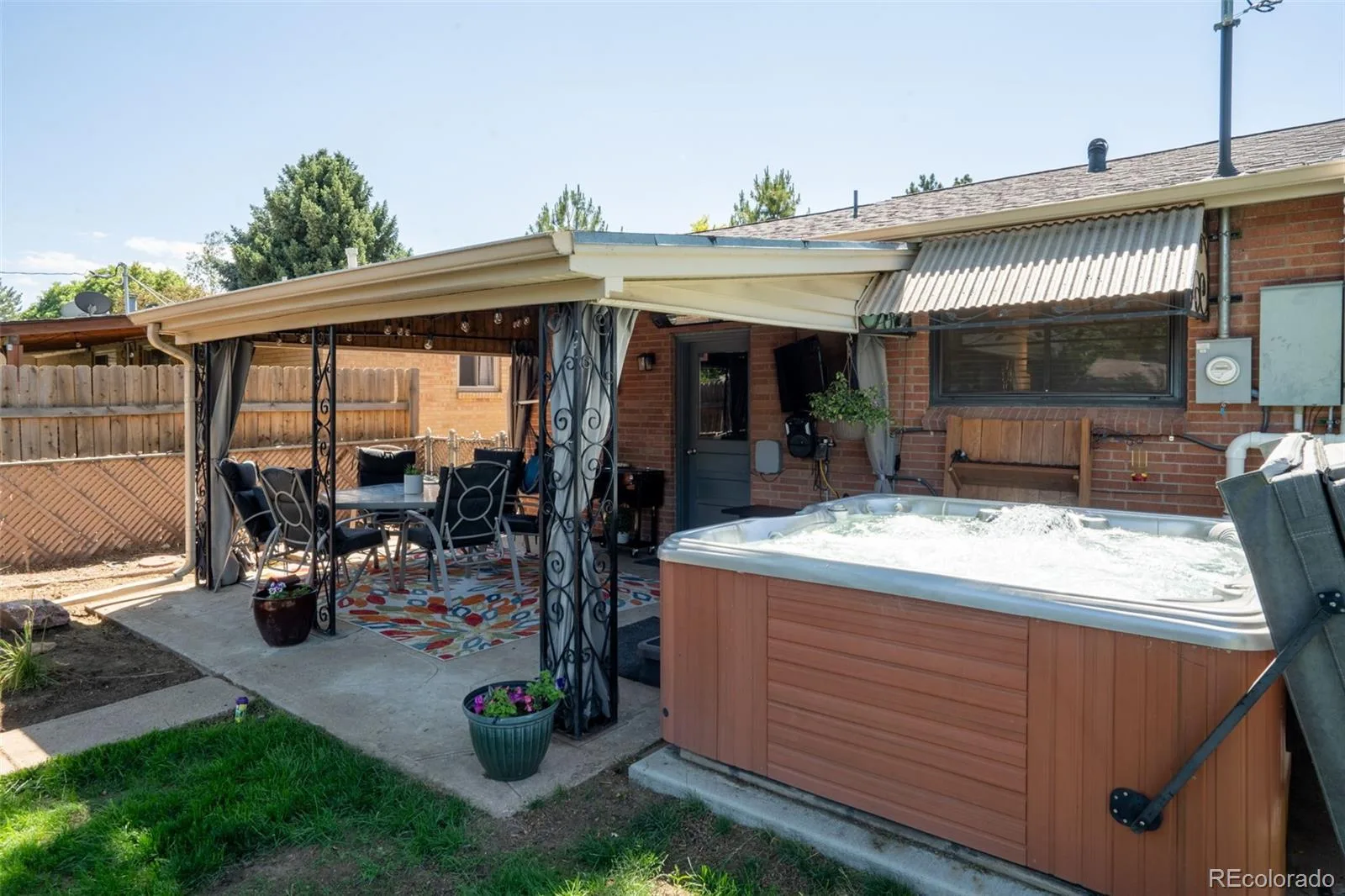 2242 S Meade Street Denver CO 80219 MLS #REC6763287 06192026232819 1600 36