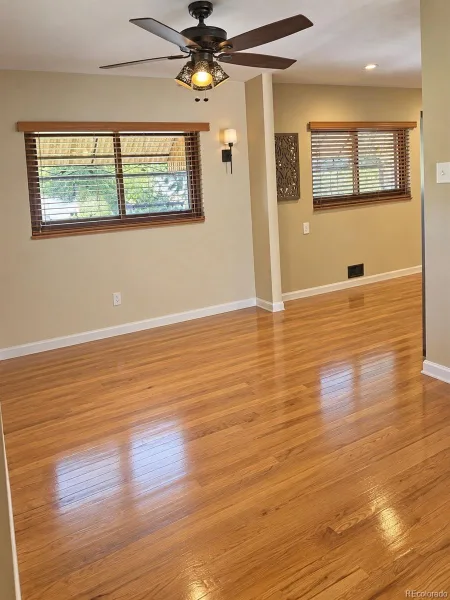 2242 S Meade Street Denver CO 80219 | MLS #REC6763287 09222026140140 800 4