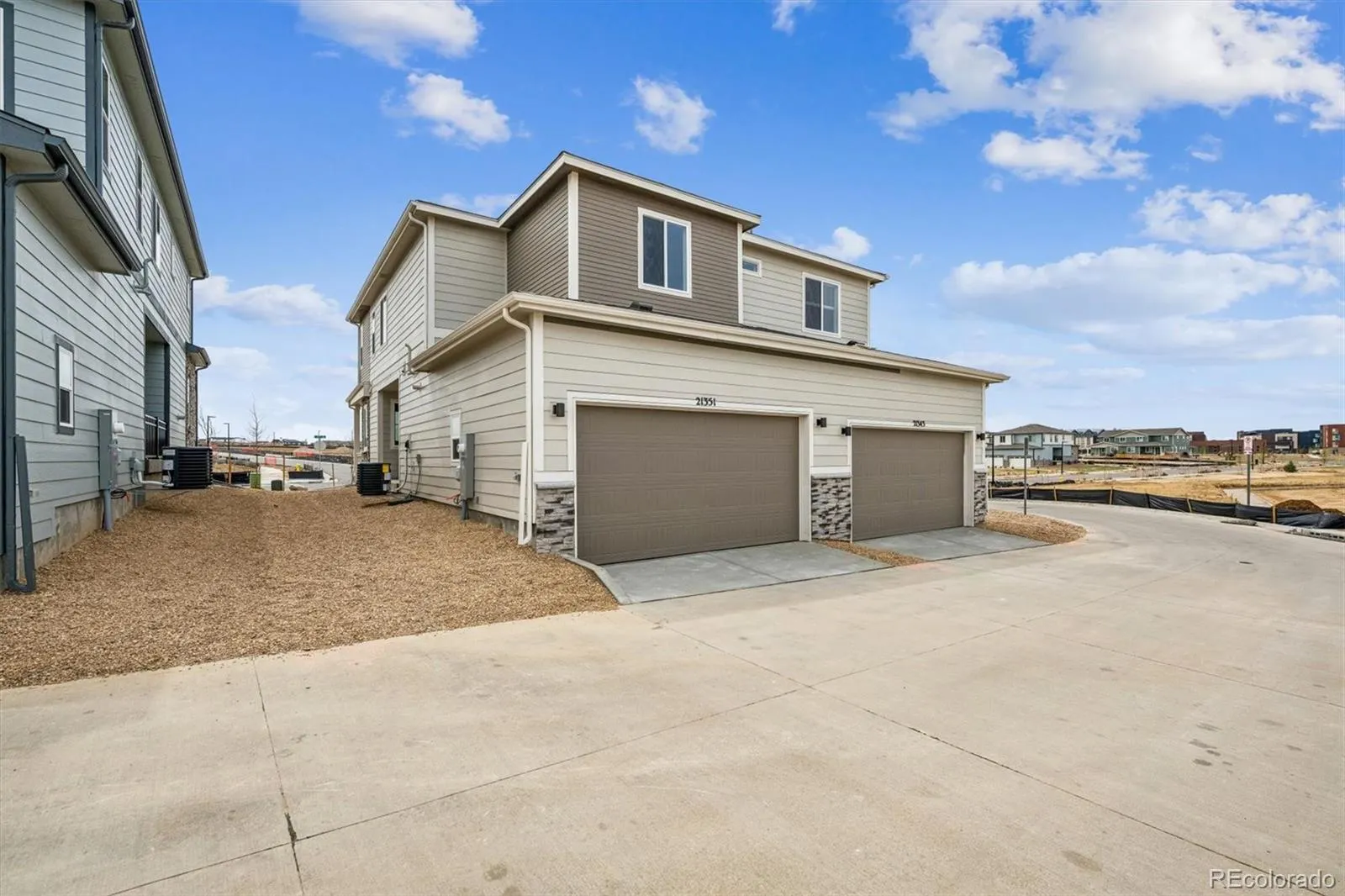 21351 E 67th Avenue Aurora CO 80019 MLS #REC6764958 04132026180929 1600 17