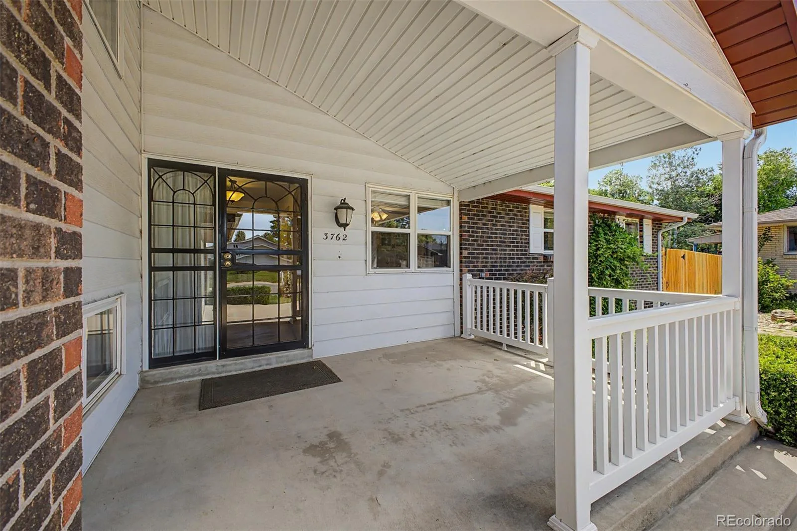 3762 S Benton Way Denver CO 80235 MLS #REC6766026 06112026205726 1600 3