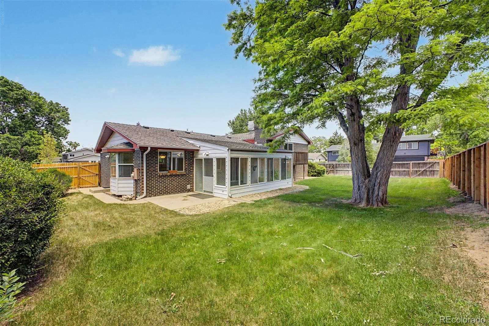 3762 S Benton Way Denver CO 80235 MLS #REC6766026 06112026205726 1600 31