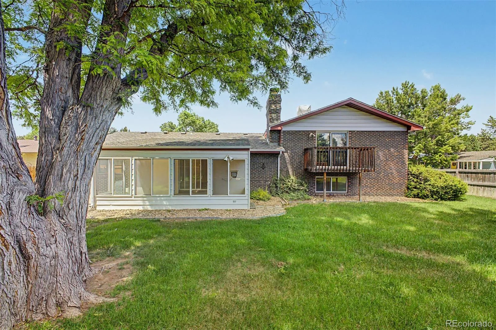 3762 S Benton Way Denver CO 80235 MLS #REC6766026 06112026205726 1600 32