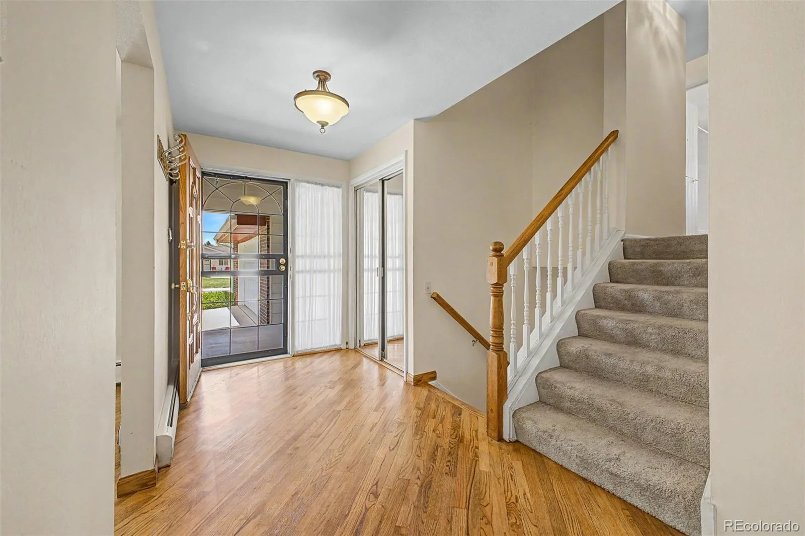 3762 S Benton Way Denver CO 80235 MLS #REC6766026 06112026205726 1600 5