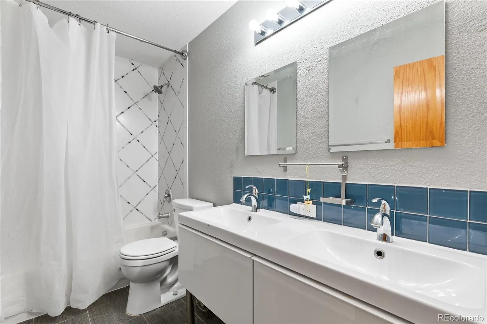 4046 Deer Valley Drive Castle Rock CO 80104 | MLS #REC6770725 07032026235456 1600 21
