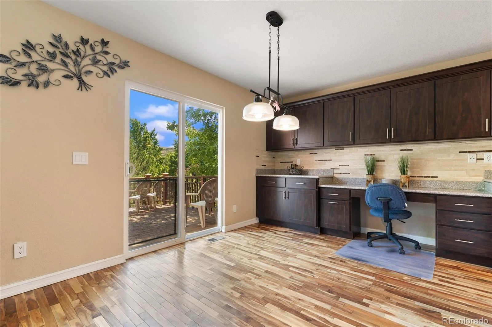 4046 Deer Valley Drive Castle Rock CO 80104 | MLS #REC6770725 07032026235456 1600 37