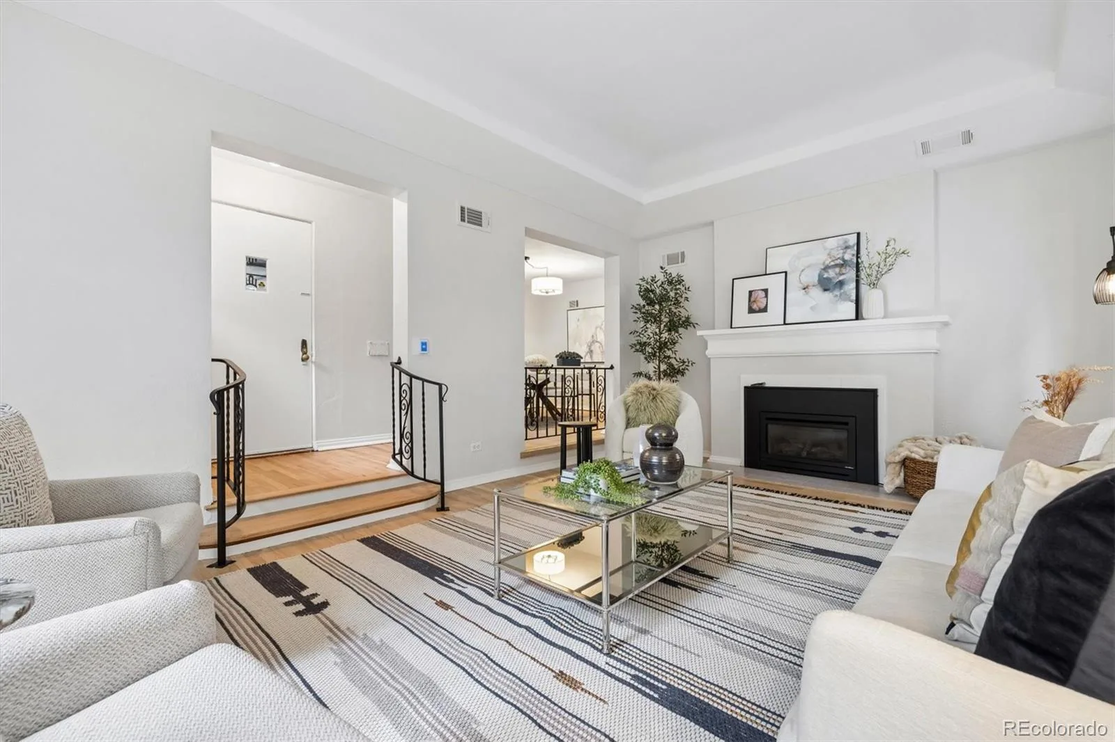 711 Forest Street Denver CO 80220 | MLS #REC6772030 08202026003408 1600 7