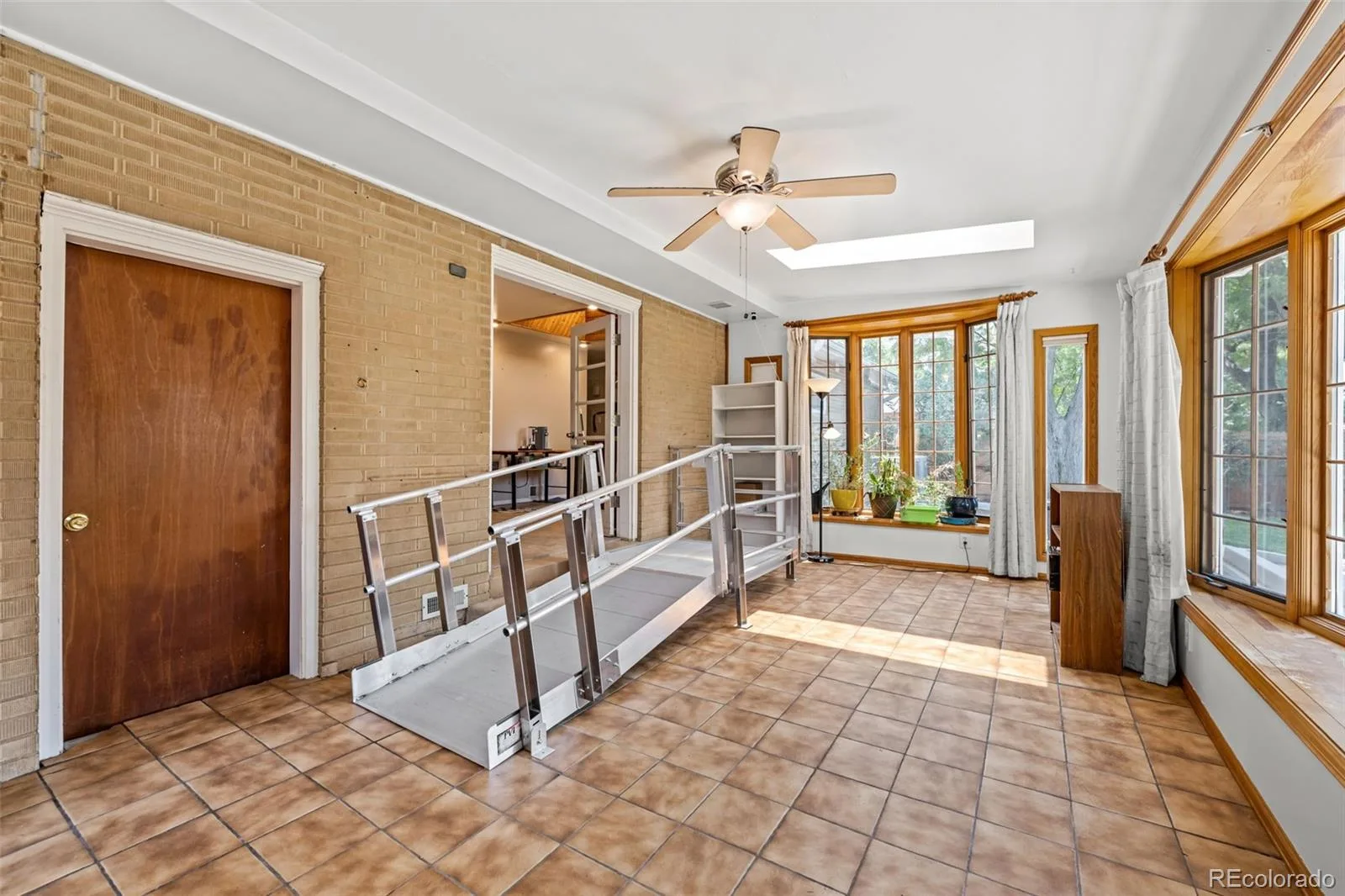 6421 Iris Court Arvada CO 80004 MLS #REC6772165 07062026231744 1600 21