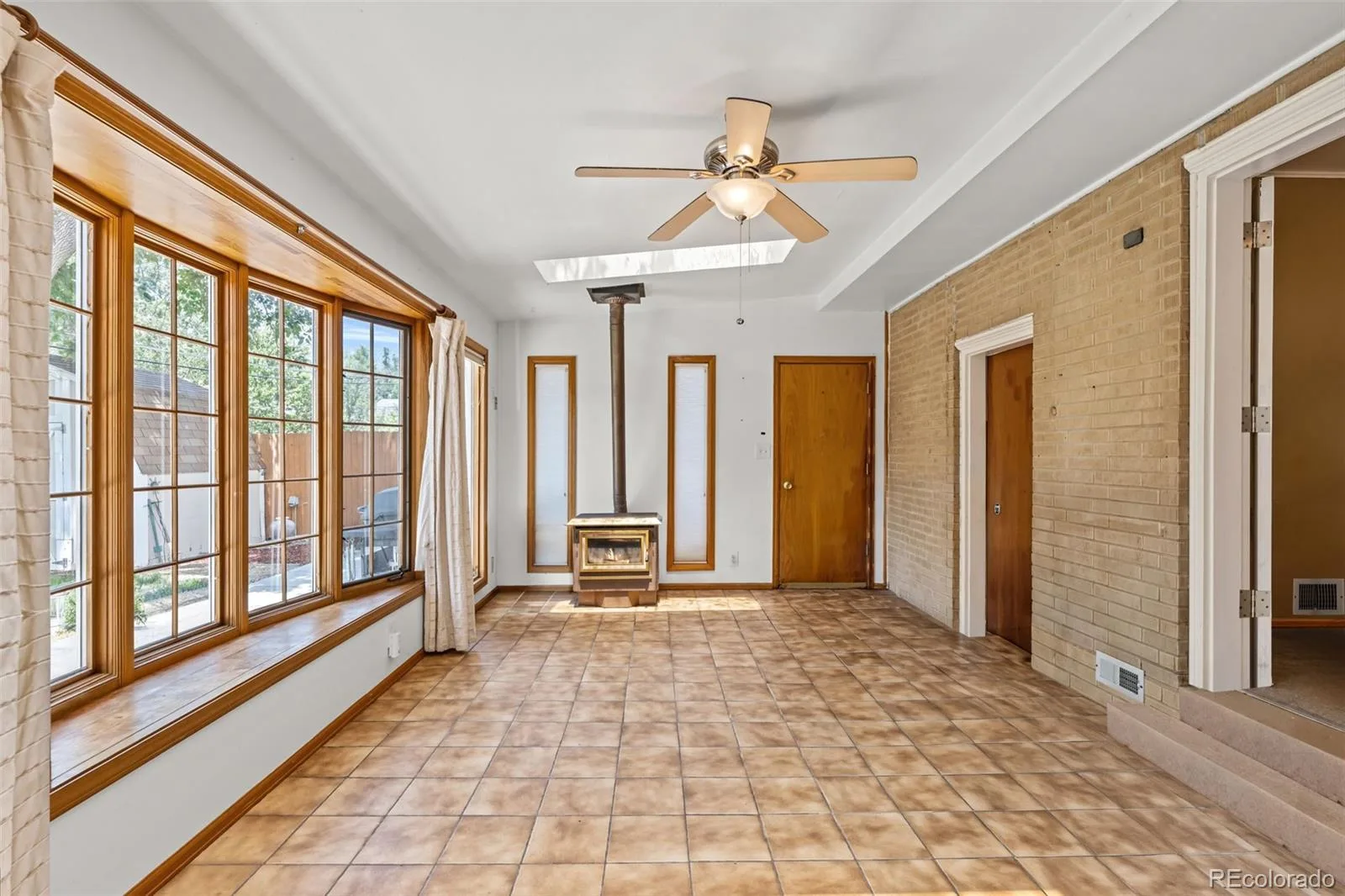 6421 Iris Court Arvada CO 80004 | MLS #REC6772165 07292026164713 1600 11