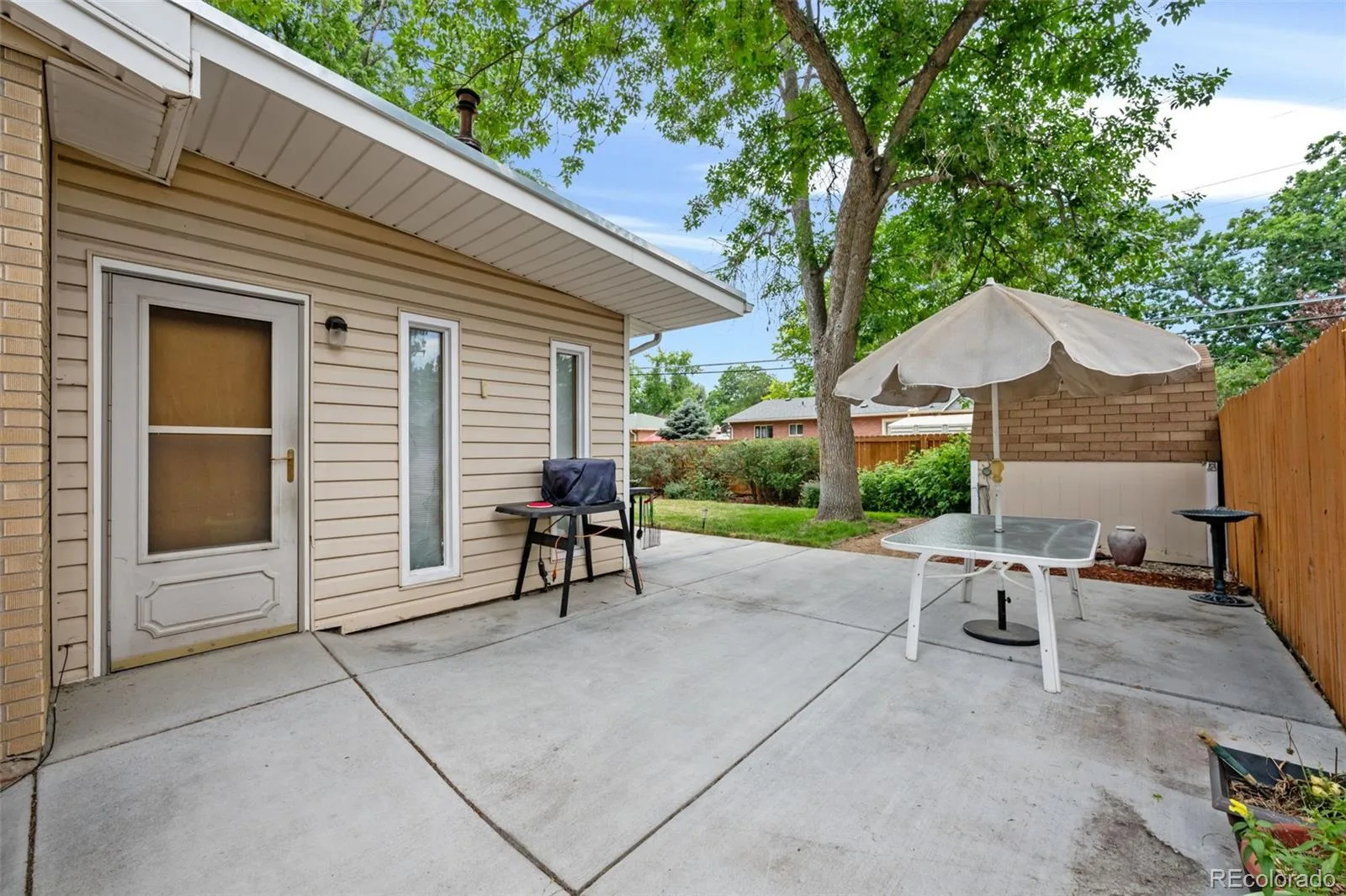 6421 Iris Court Arvada CO 80004 | MLS #REC6772165 07292026164713 1600 30