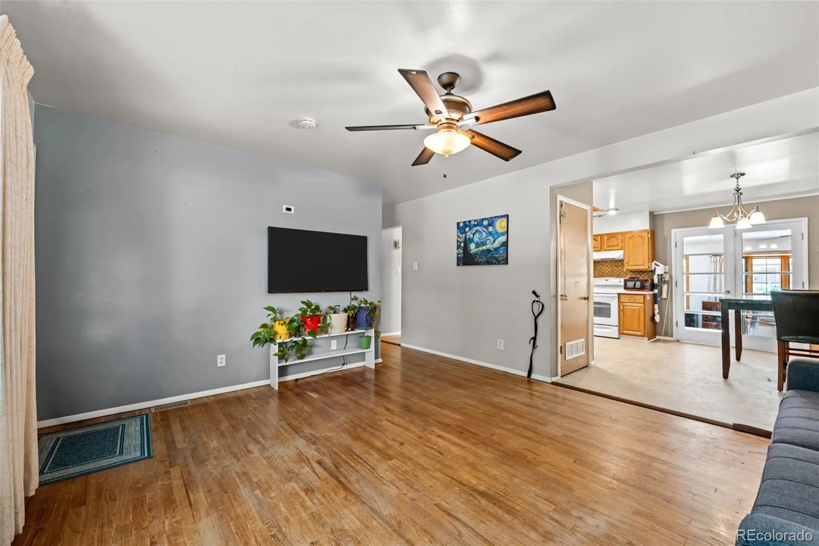 6421 Iris Court Arvada CO 80004 | MLS #REC6772165 07292026164713 1600 5