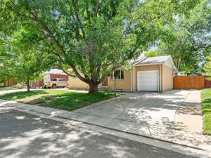 6421 Iris Court Arvada CO 80004 | MLS #REC6772165 07292026164713 300 0