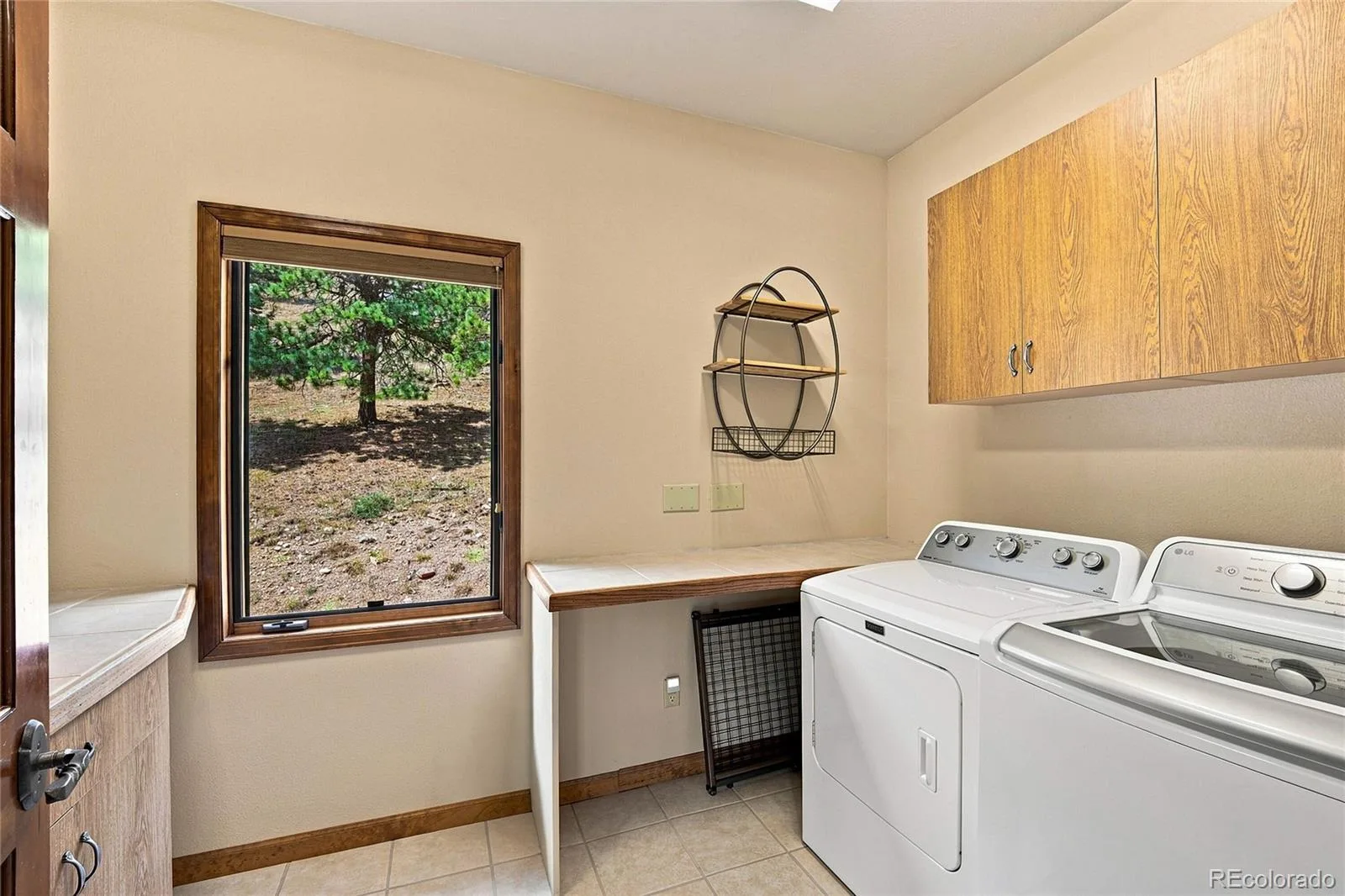 30937 Isenberg Lane Evergreen CO 80439 | MLS #REC6772359 08252026164031 1600 39