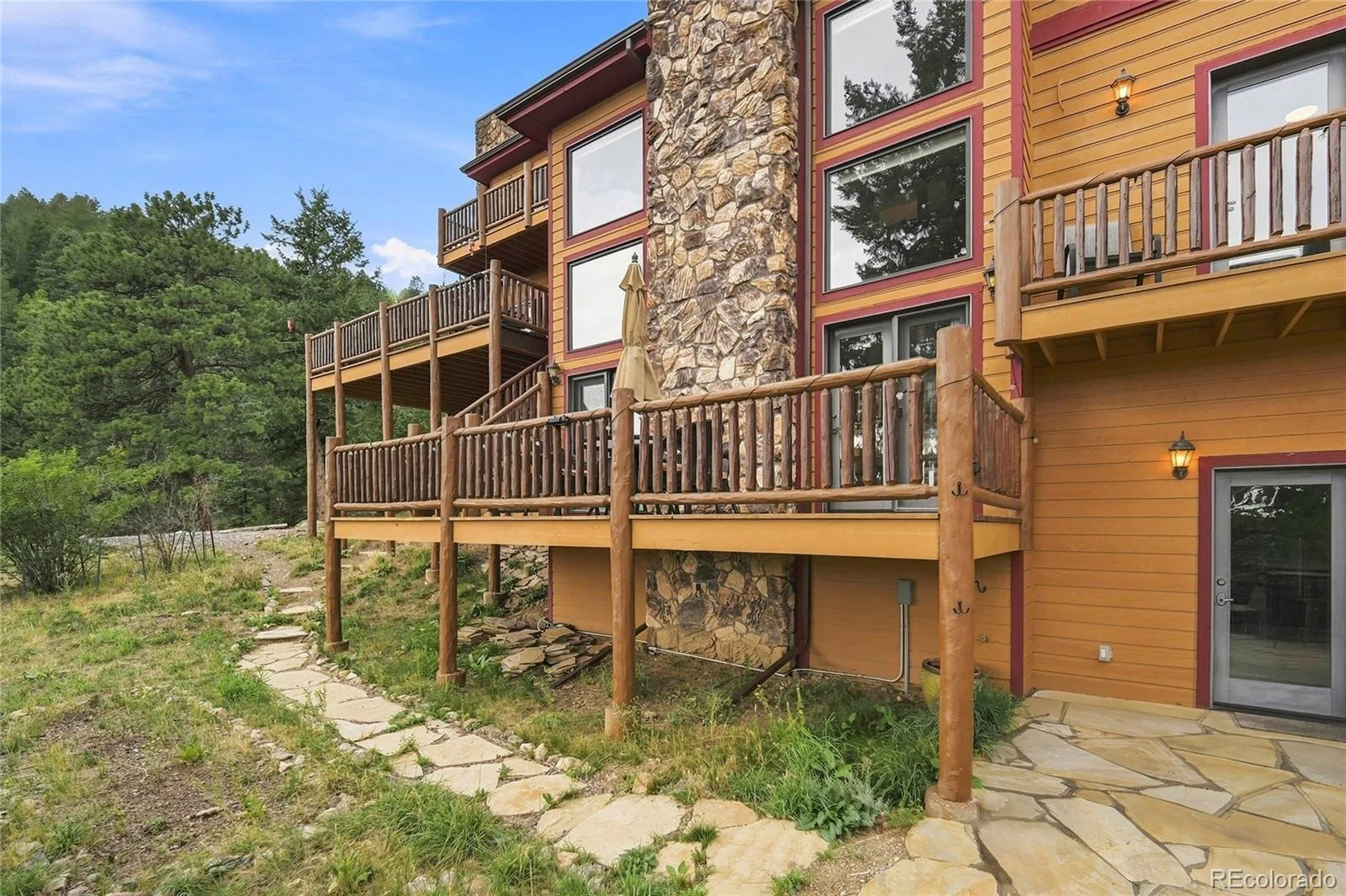 30937 Isenberg Lane Evergreen CO 80439 | MLS #REC6772359 08252026164031 1600 45