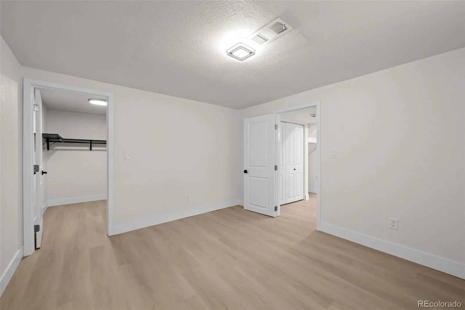 1779 S Monaco Parkway Denver CO 80224 | MLS #REC6772946 08142026194453 1600 22