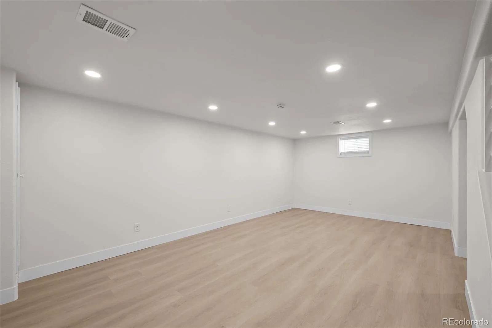 1779 S Monaco Parkway Denver CO 80224 | MLS #REC6772946 08142026194453 1600 36