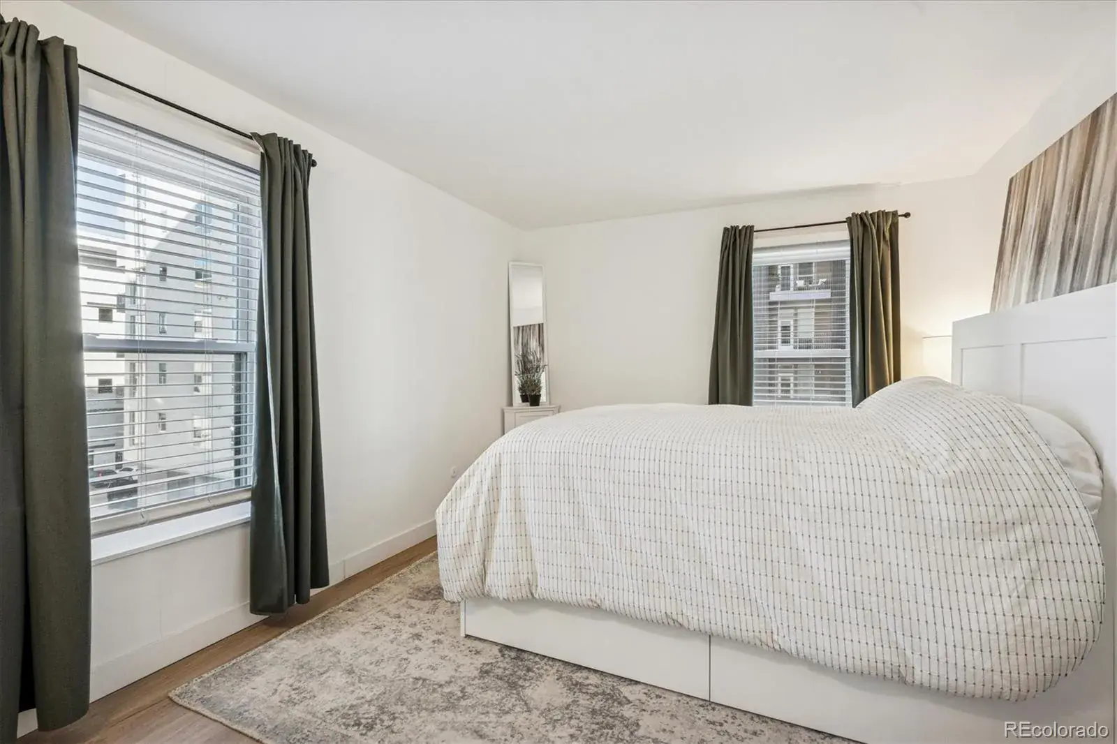 11262025161207 1600 23