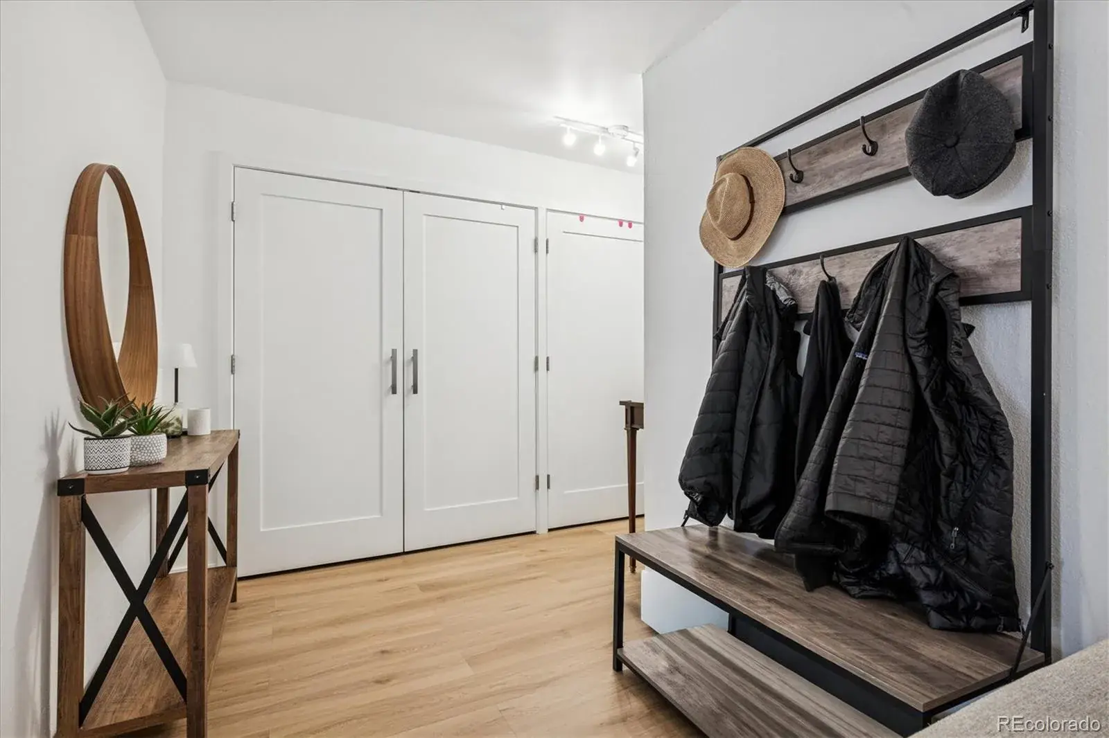 11262025161207 1600 4