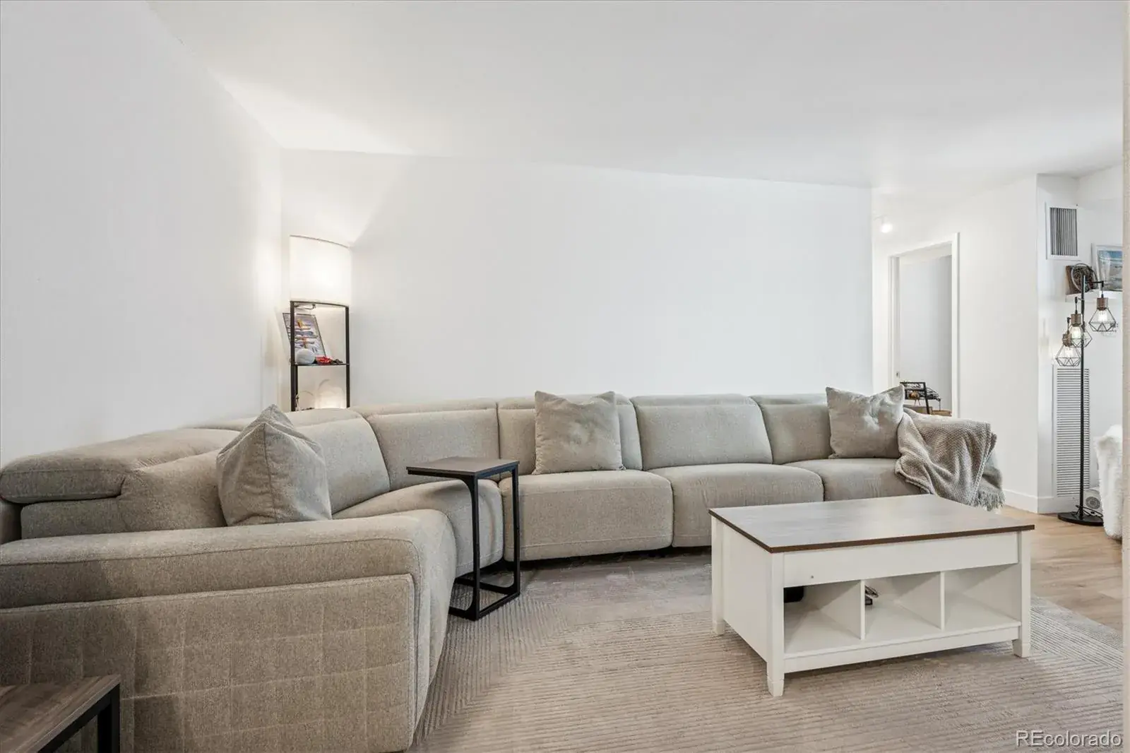 11262025161207 1600 6