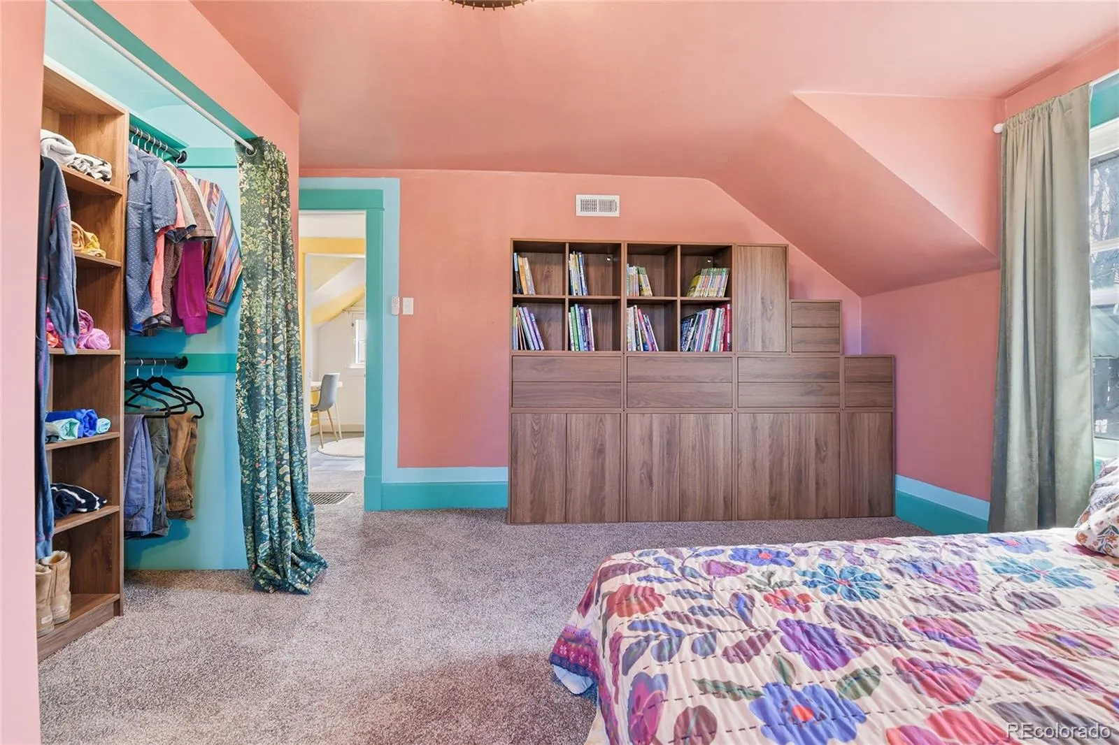 04042026234727 1600 17